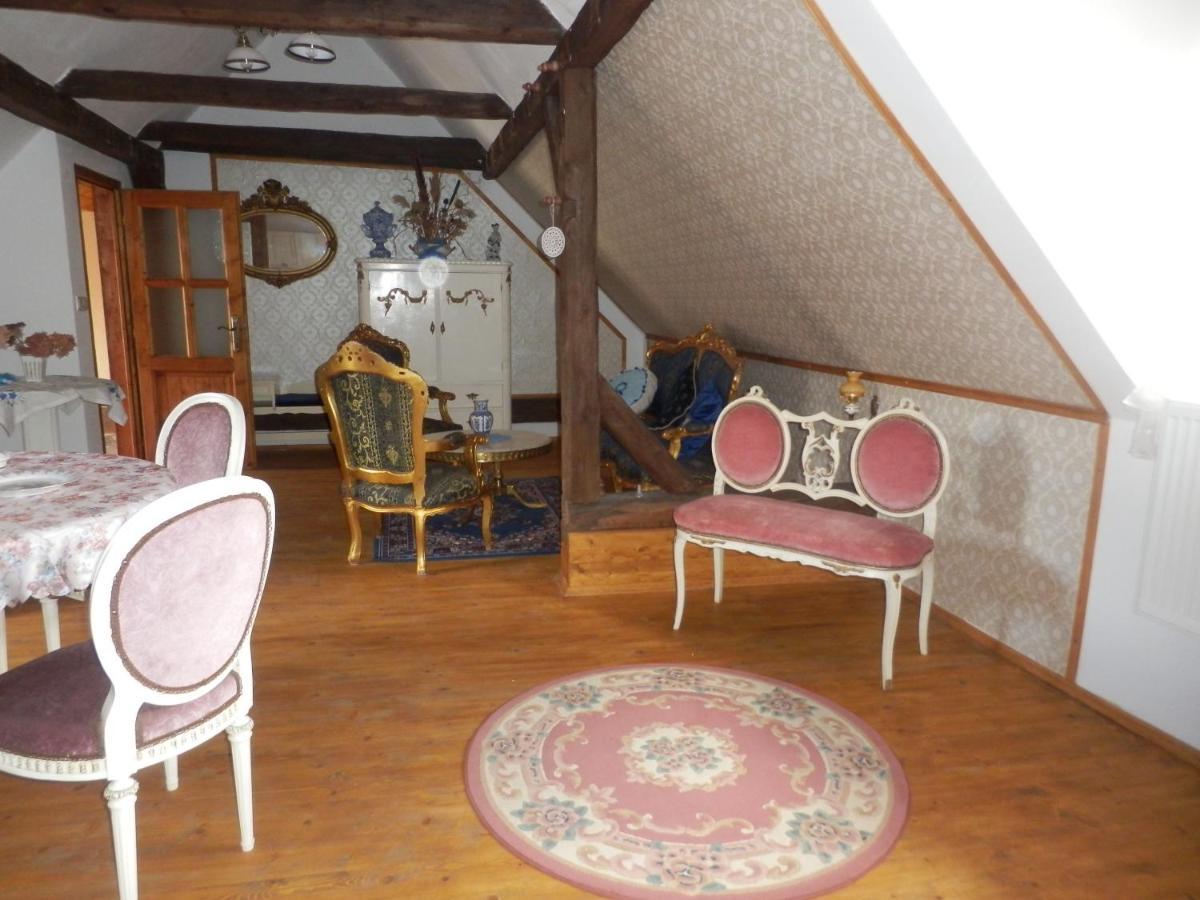 Zámeček Zdíky - Zámecký apartmán Bujanov Esterno foto