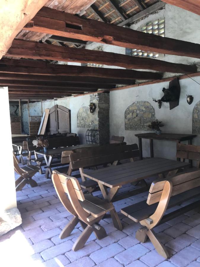 Zámeček Zdíky - Zámecký apartmán Bujanov Esterno foto